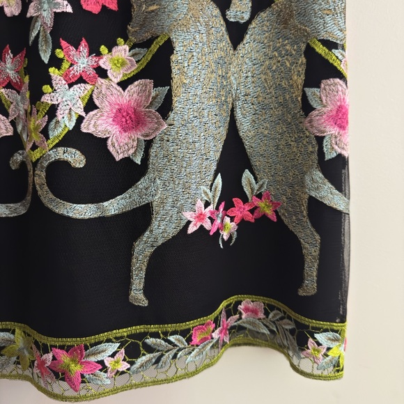 Marchesa Notte Floral and Panther Embroidered Tulle Dress Size 4 *Rare* - Picture 4 of 6